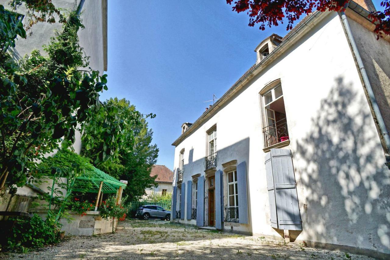 Готель Auberge Des Capucins Шатійон-сюр-Сен Екстер'єр фото